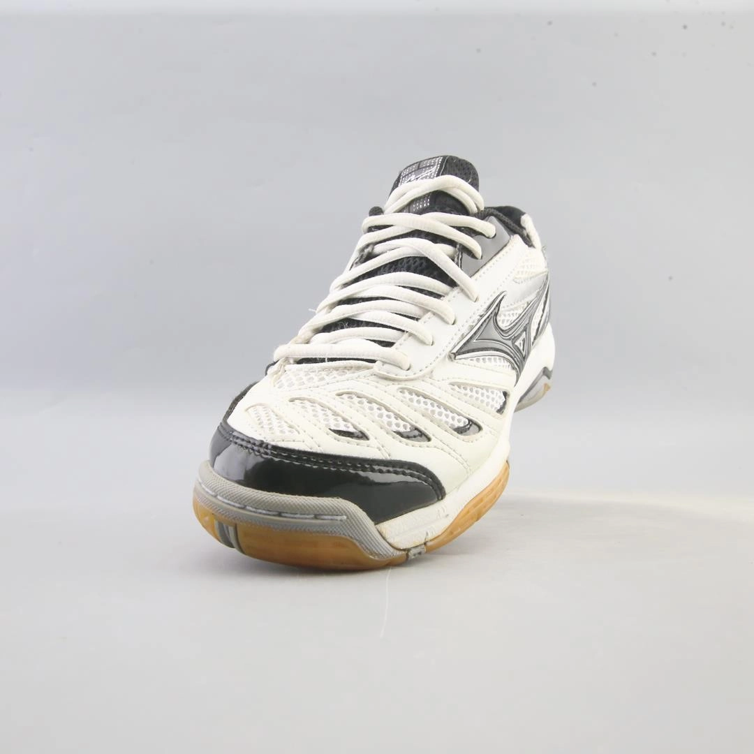 Volleyball Shoes For Outside Hitters MIZUNO WAVE RALLY 5