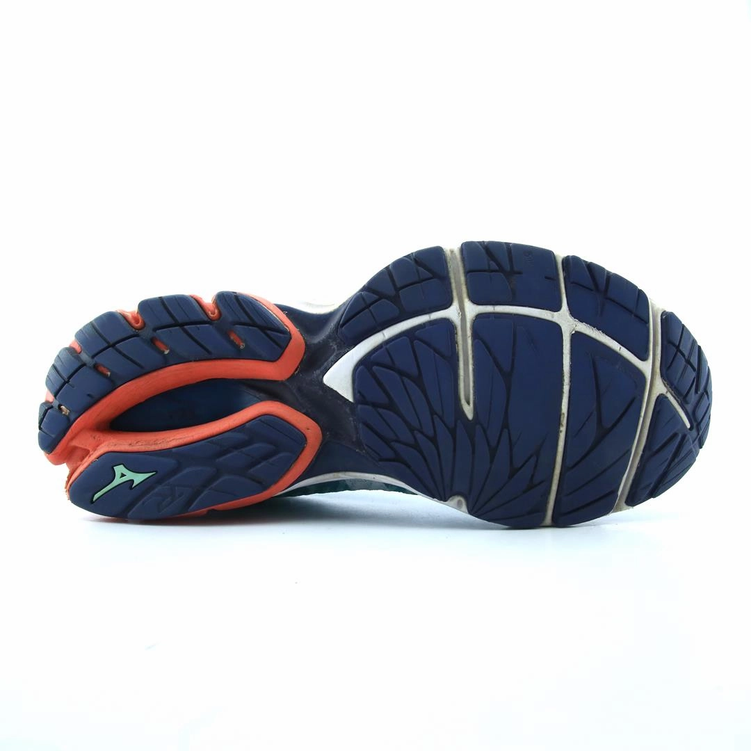 MIZUNO WAVEKNIT R2 Running Shoe With Best Cushion