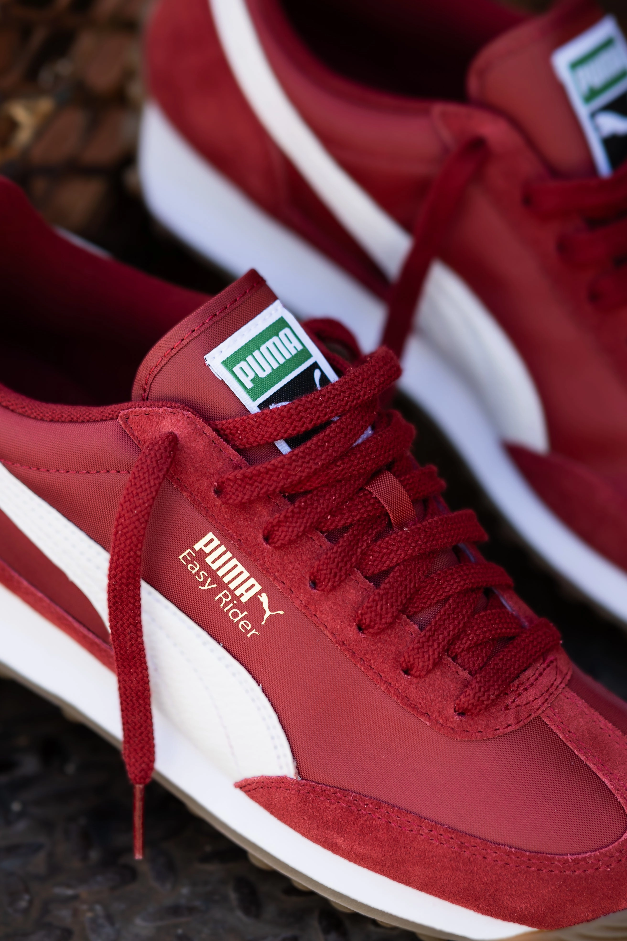 Running Shoe Sites Mens Puma Easy Rider Vintage (Intense Red/Puma White)