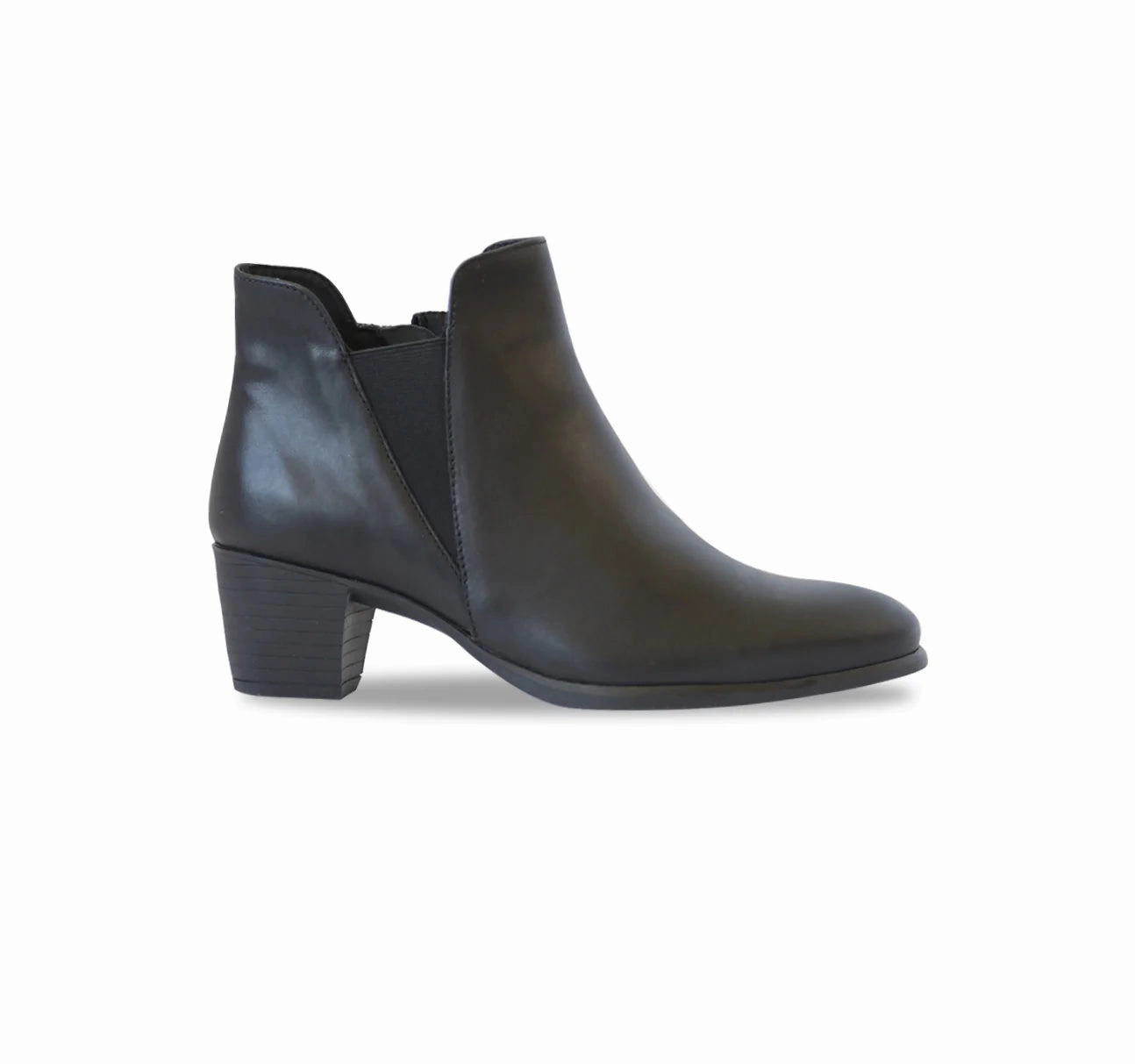 New Republic Chelsea Boots Munro Women's Jackson Chelsea Bootie - Black