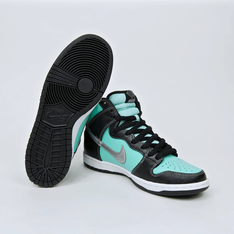 Nike Deadlift Shoes Nike SB - Dunk High Premium SB 'Diamond' Shoes - Aqua / Chrome - Black