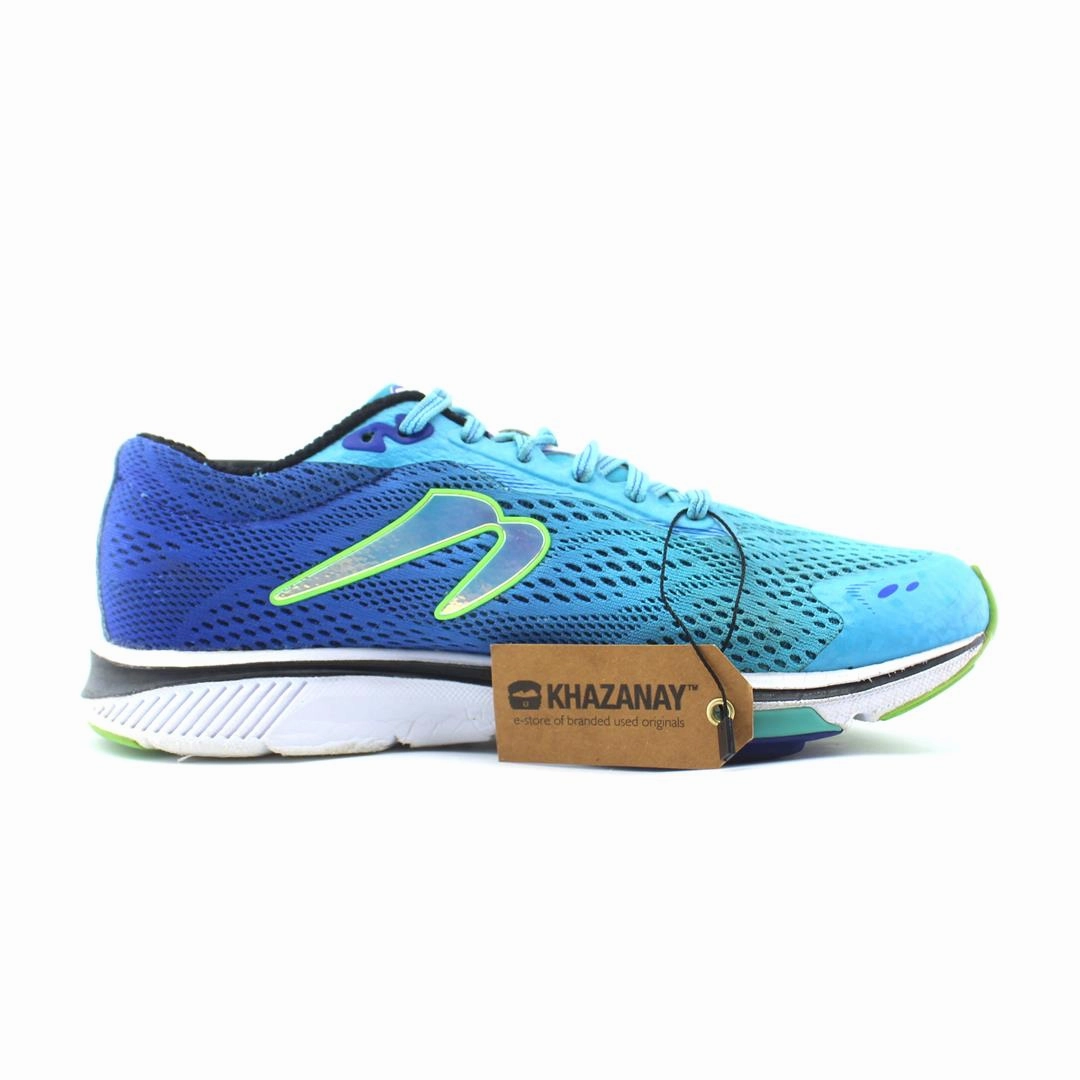 NEWTON GRAVITY 8 Bt Boom Badminton Shoes Review