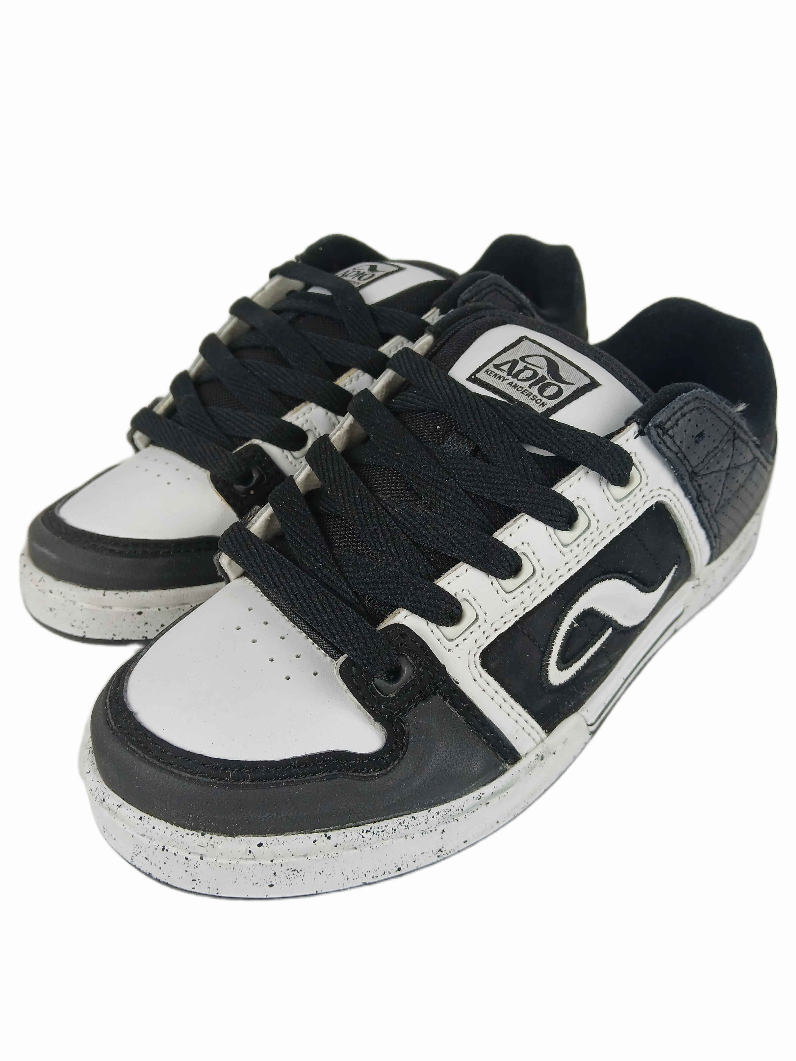 Adio Kenny Anderson Kenny V.2 GT Black White Black Perf Leather US Mens Size 9.5 Vintage Sample Shoes Nike Vomero Plus Running Shoe