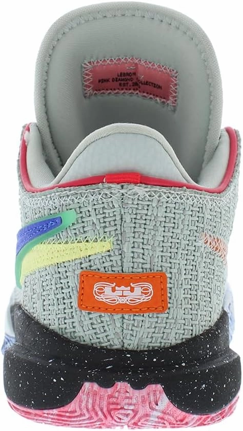 Nike Kobe Signature Shoes Nike Boy's Lebron XX SE (Big Kid)