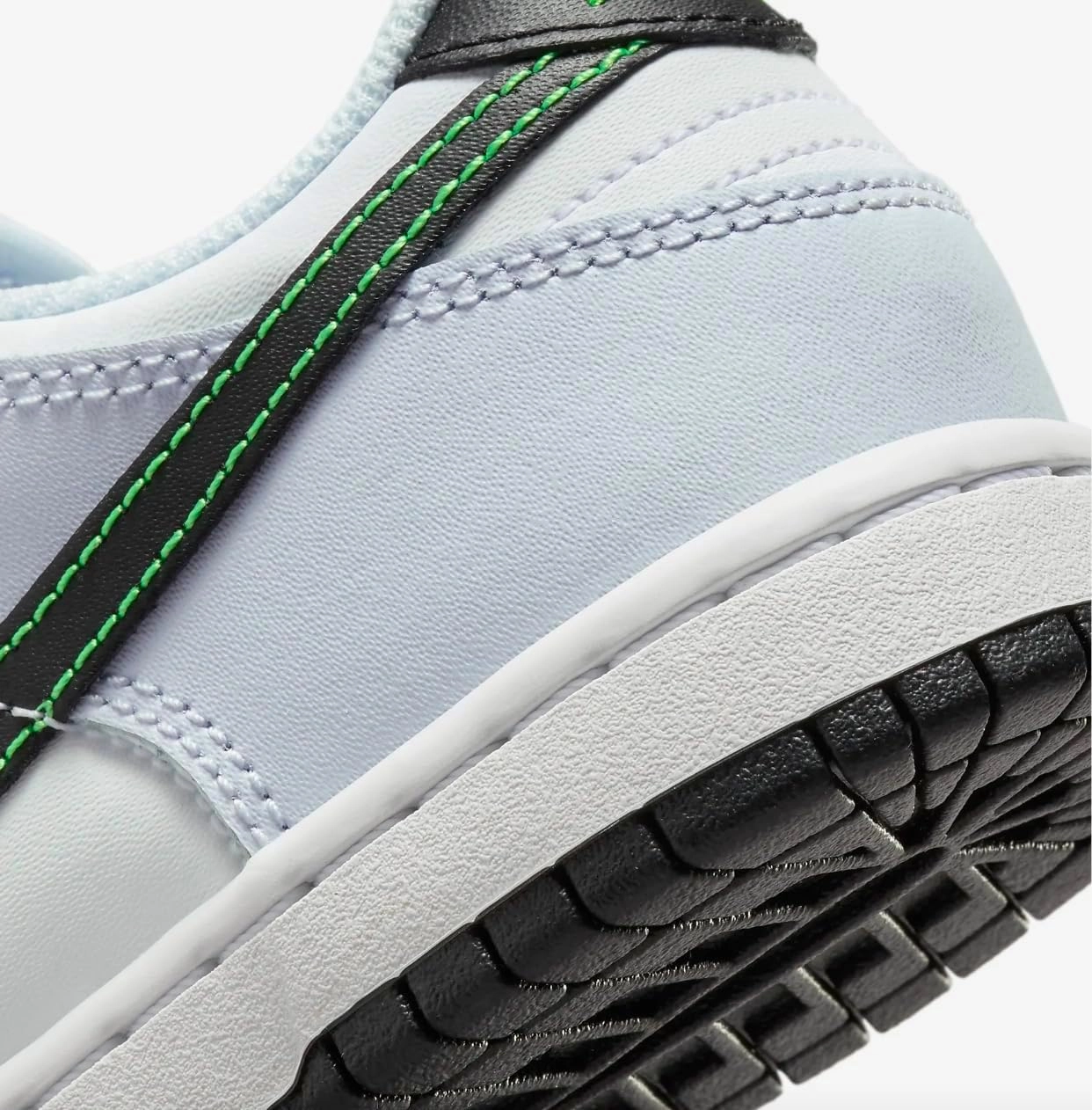 Colin Kaepernick Nike Shoes Nike Dunk Low GS Boys Shoes