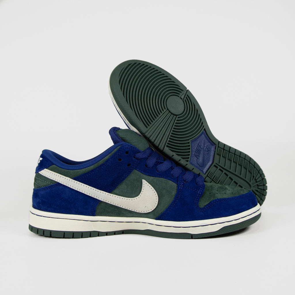 Nike SB - 'Wildcard' Dunk Low Pro Shoes - Deep Royal Blue / Sail Nike Running Shoes With Carbon Plate