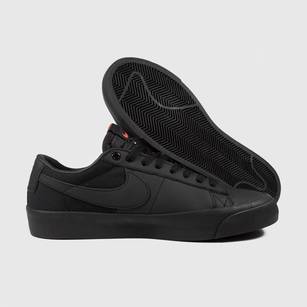 Nike Free Original Shoes Nike SB - 'Orange Label' GT Blazer Low Shoes - Black / Black