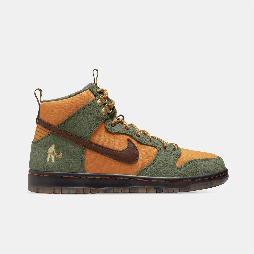 Nike SB - Pass Port Dunk High Pro Shoes - Carbon Green / Cider / Wheat / Gold Washington Commanders Nike Shoes