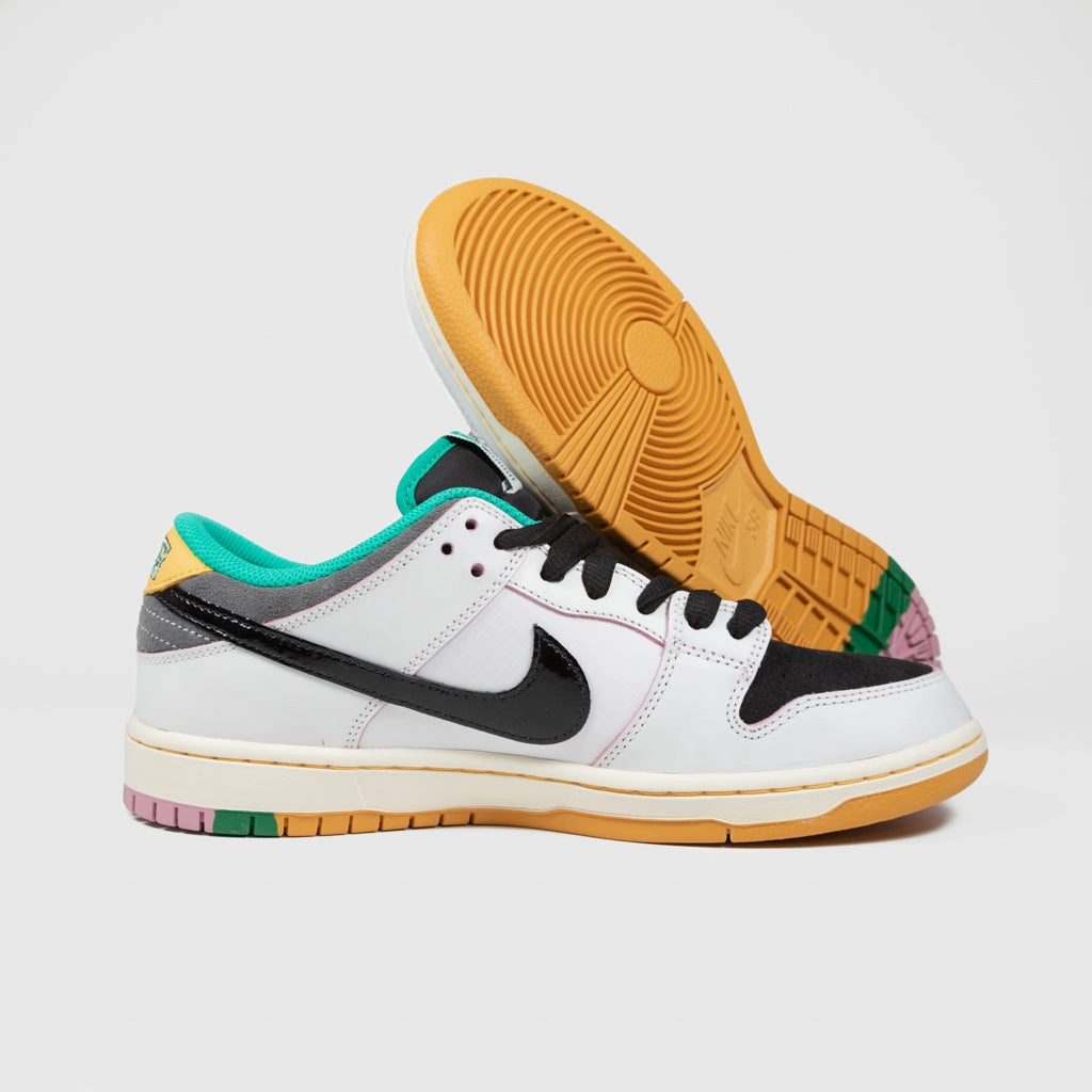Nike SB - 'CSEF' Dunk Low Pro Shoes - Summit White / Black - White - Iron Grey Recycled Nike Shoes