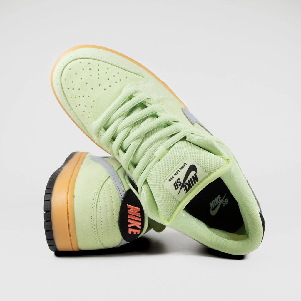Nike SB - 'Verdugo Mountain' Dunk Low Pro Shoes - Light Liquid Lime / Wolf Grey - Black Nike Gore Tex Running Shoes