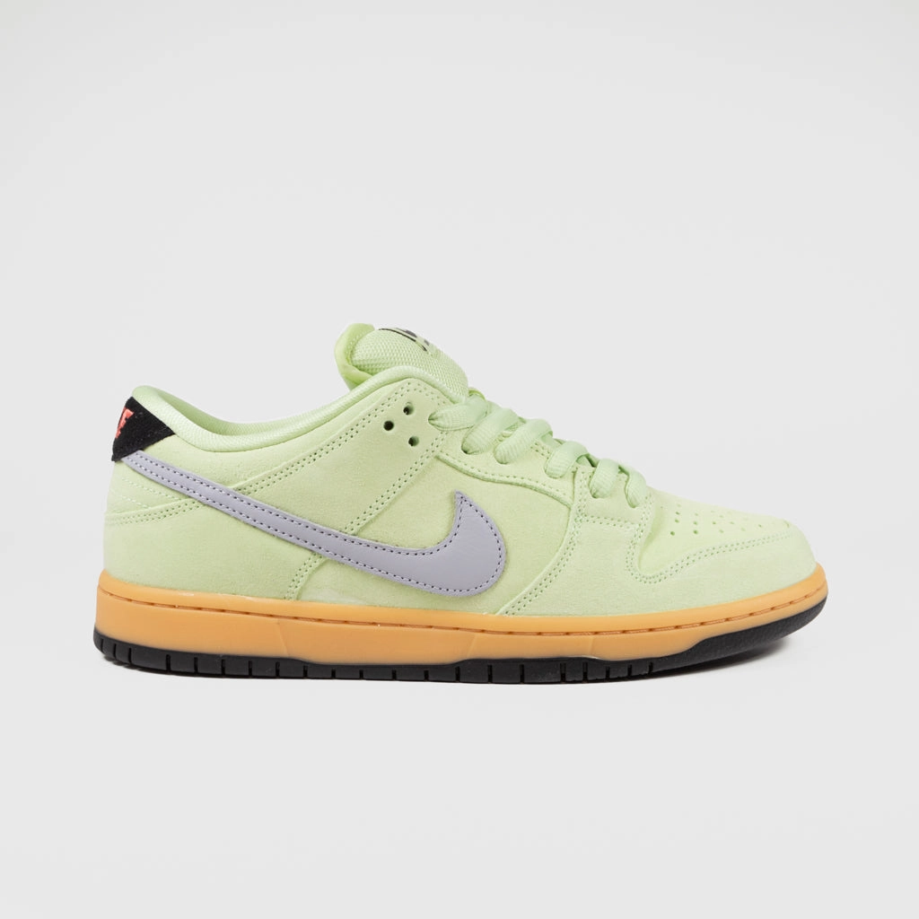 Nike Bag Shoes Nike SB - 'Verdugo Mountain' Dunk Low Pro Shoes - Light Liquid Lime / Wolf Grey - Black