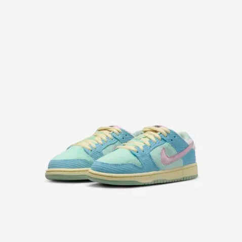 Nike Gp Pro Pickleball Shoe Nike SB - Dunk Low Pro Kids Shoes - VERDY - Blue Gaze / Lt Arctic Pink - Bicycle Yellow