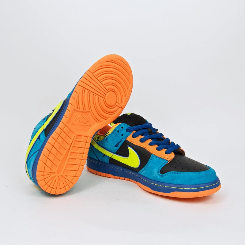 Nike Air Rift Shoes Nike SB - Dunk Low Pro SB 'Skate Or Die' Shoes - Black / Neon Yellow