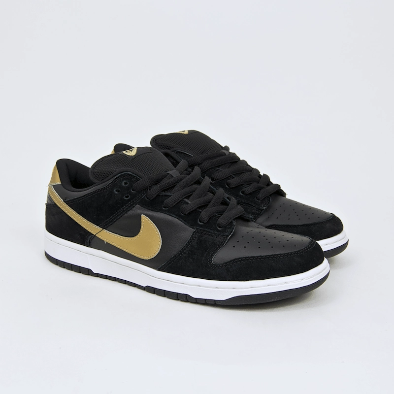Nike SB - Dunk Low Pro SB 'Takashi' Shoes - Black / Metallic Gold - Black Nike Shoes Comfortable