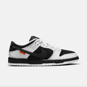 Nike Training Shoes Nike SB - Dunk Low Pro Shoes - White / Black - Safety Orange (TIGHTBOOTH)