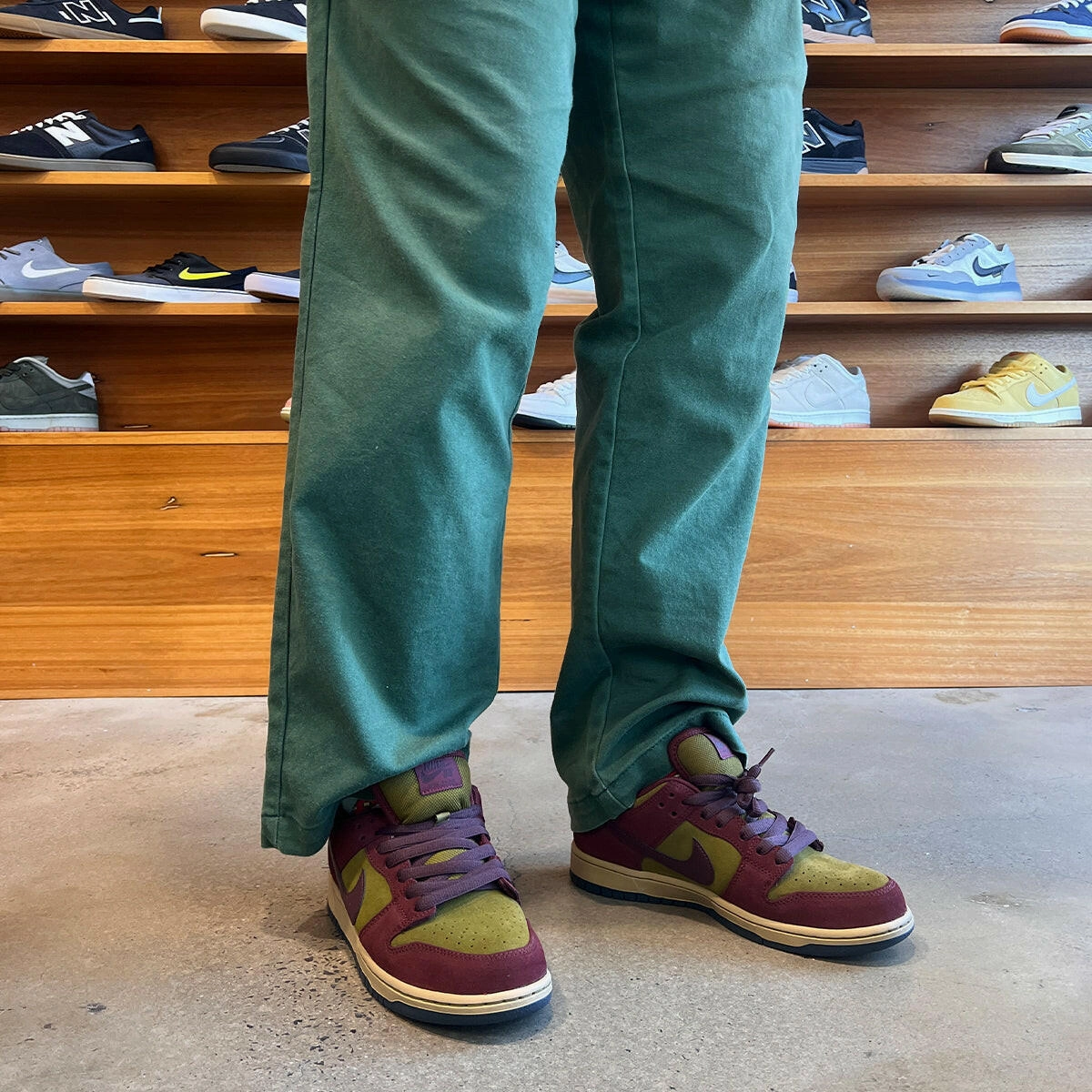 Nike Air Max Excee Shoes Nike SB - Dunk Low Pro Shoes Dark Team Red Olive Flak