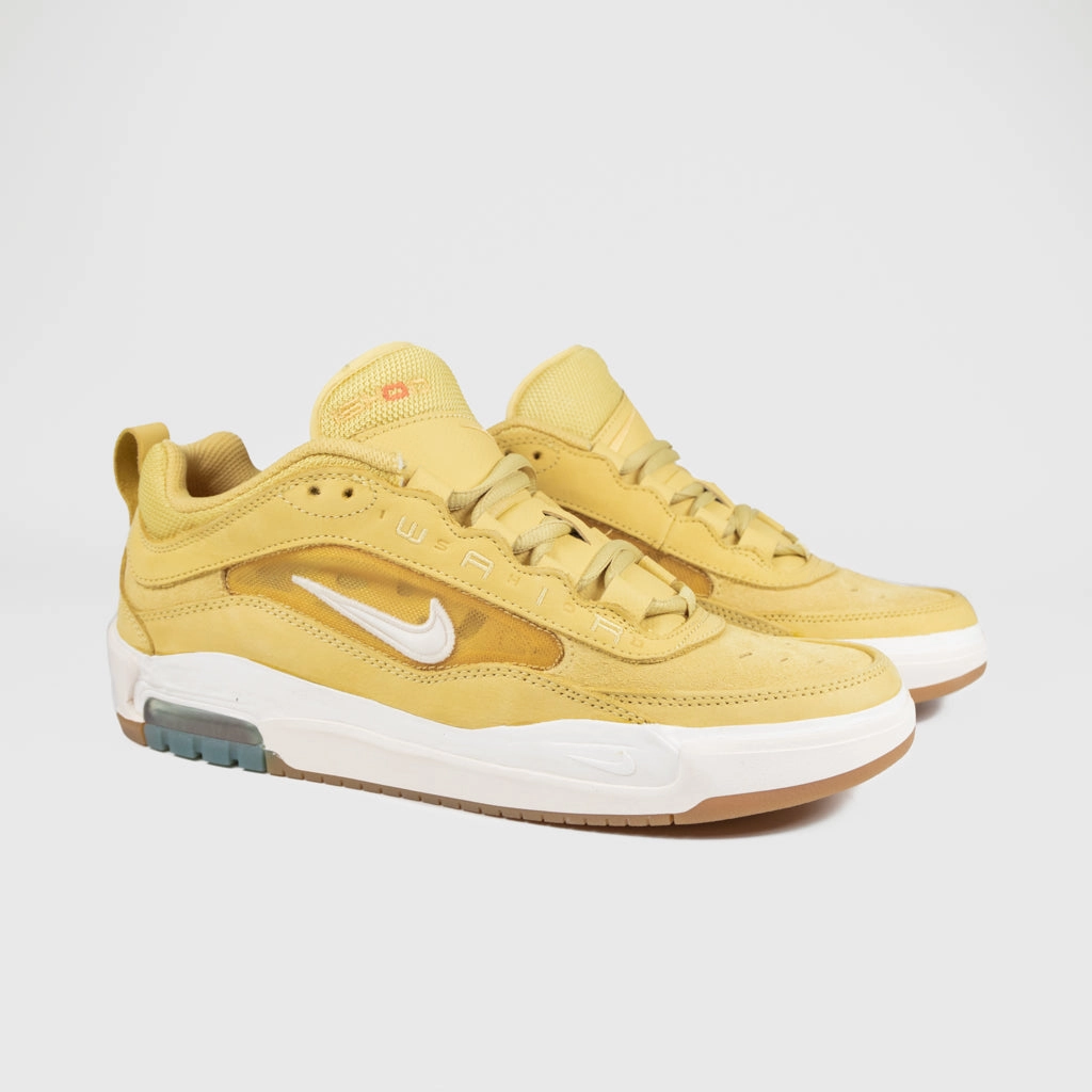 Nike Football Turf Shoes Nike SB - Ishod Wair Air Max Orange Label Shoes - Saturn Gold / Sail - Saturn Gold