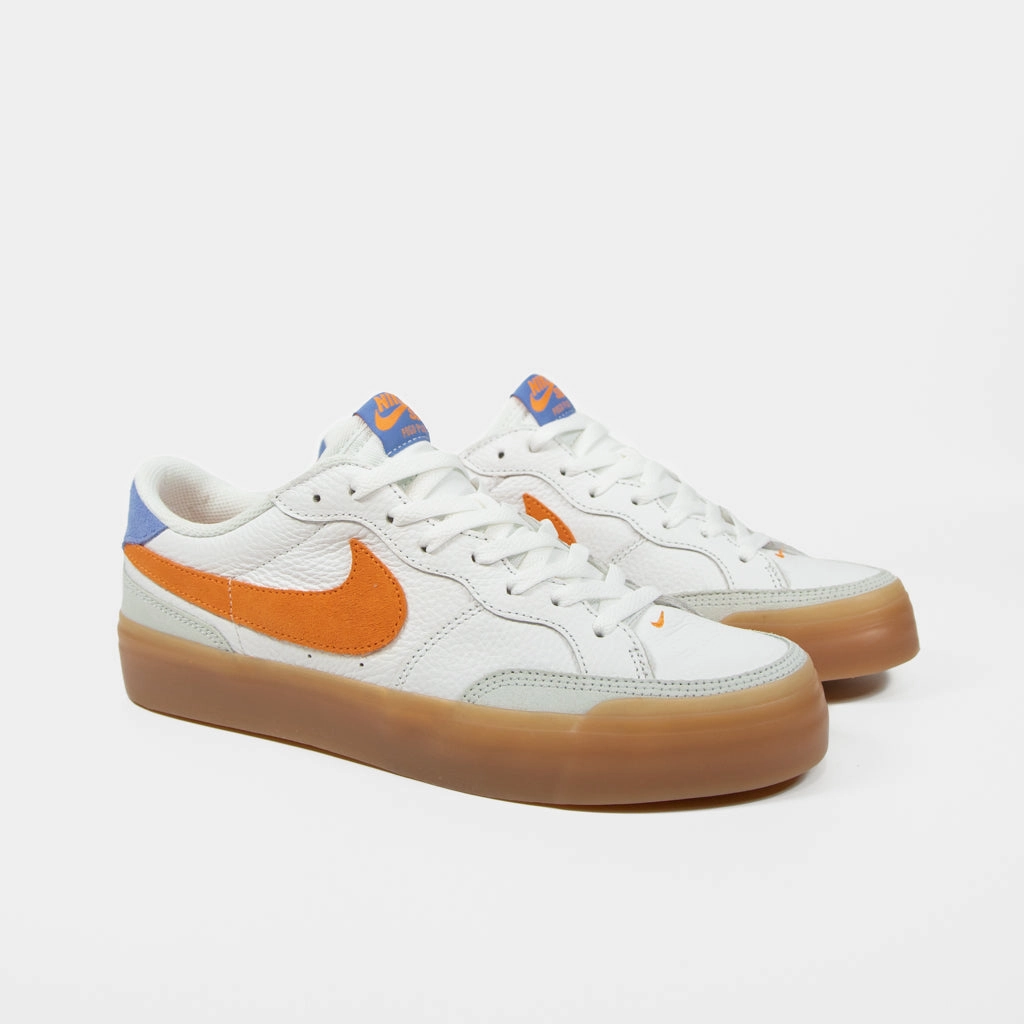 Nike Running Waffle Shoes Nike SB - Pogo Premium Shoes - Summit White / Bright Mandarin