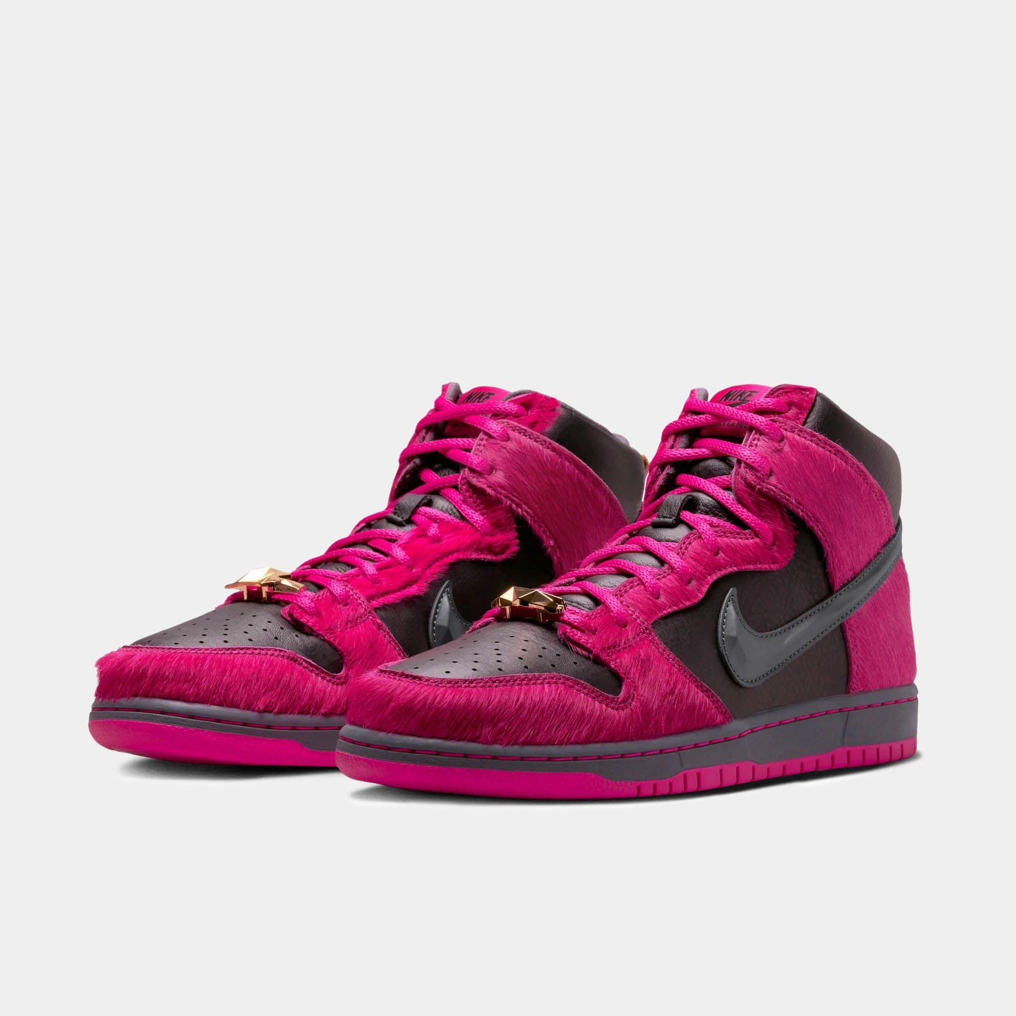 Nike Xc Shoes Nike SB - Run The Jewels Dunk High Pro Shoes (UK ONLY) - Active Pink / Black