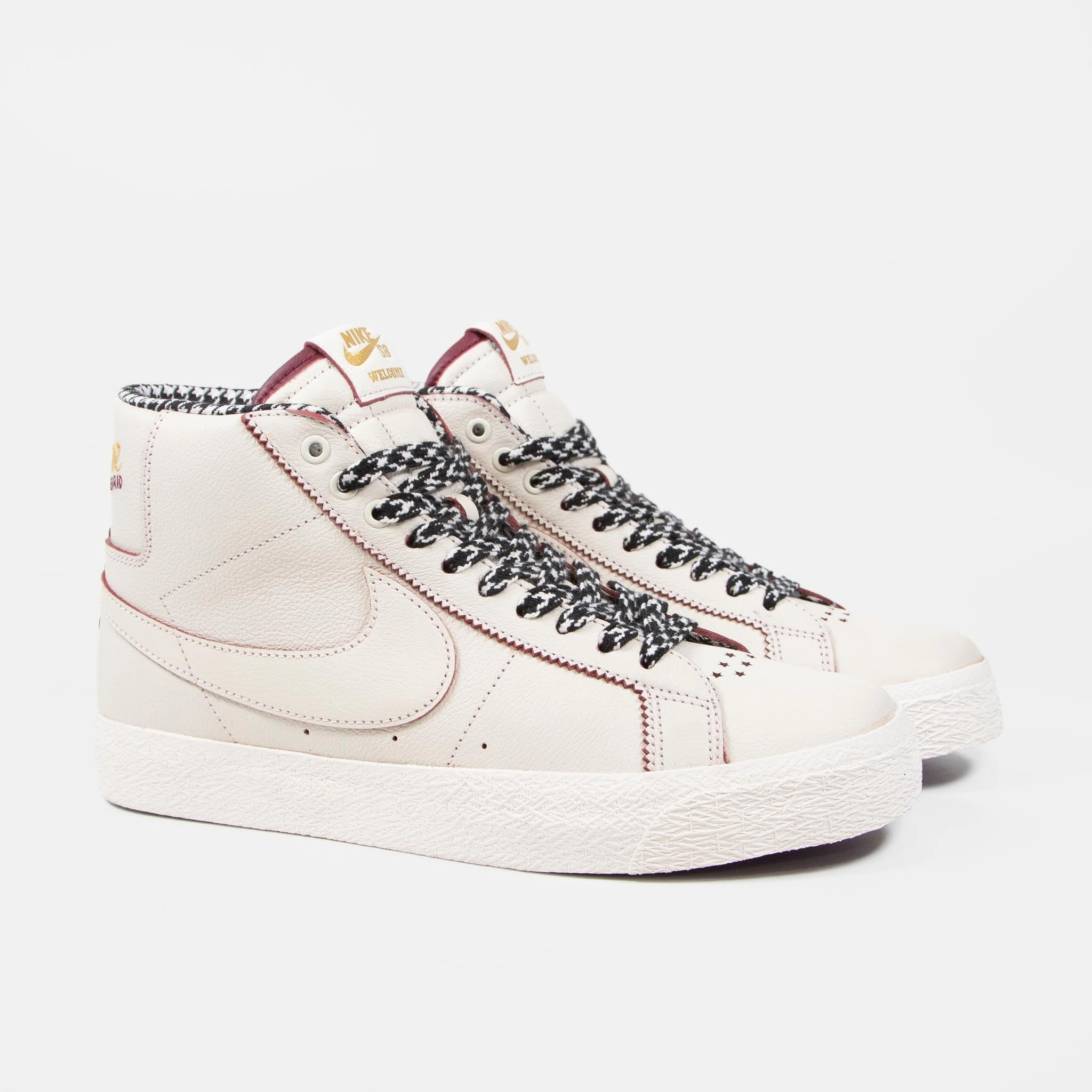 Nike Tawa Wrestling Shoe Nike SB - Welcome Madrid Blazer Mid Shoes - Sail / Dark Beetroot / White