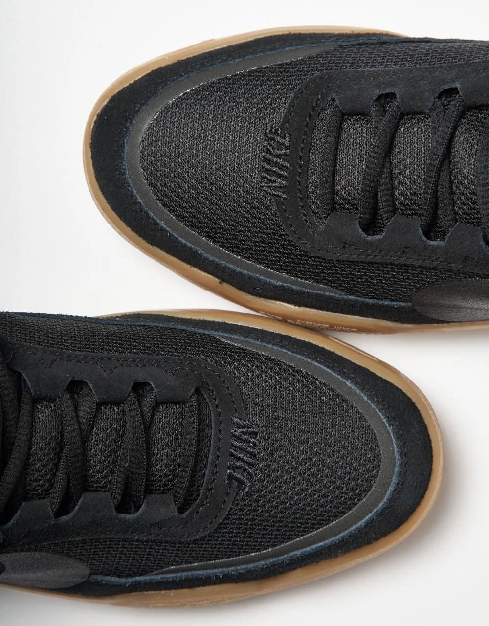 Nike Solarsoft Slide Shoes Nike SB Day One GS Kids Skate Shoes - Black/Black-Gum Lt Brown-White