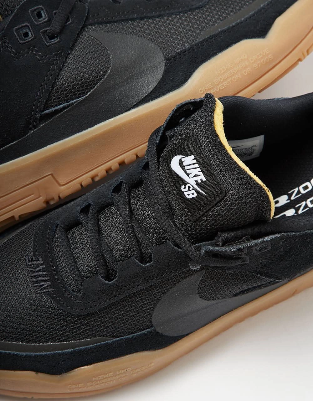 Nike Interact Run Shoes Nike SB Day One GS Kids Skate Shoes - Black/Black-Gum Lt Brown-White