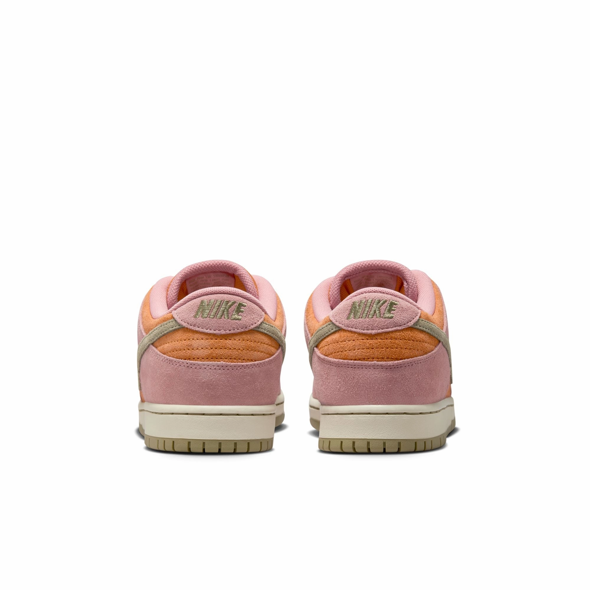 Nike Paige Bueckers Shoe Nike SB Dunk Low Pro-Red Stardust/Monarch