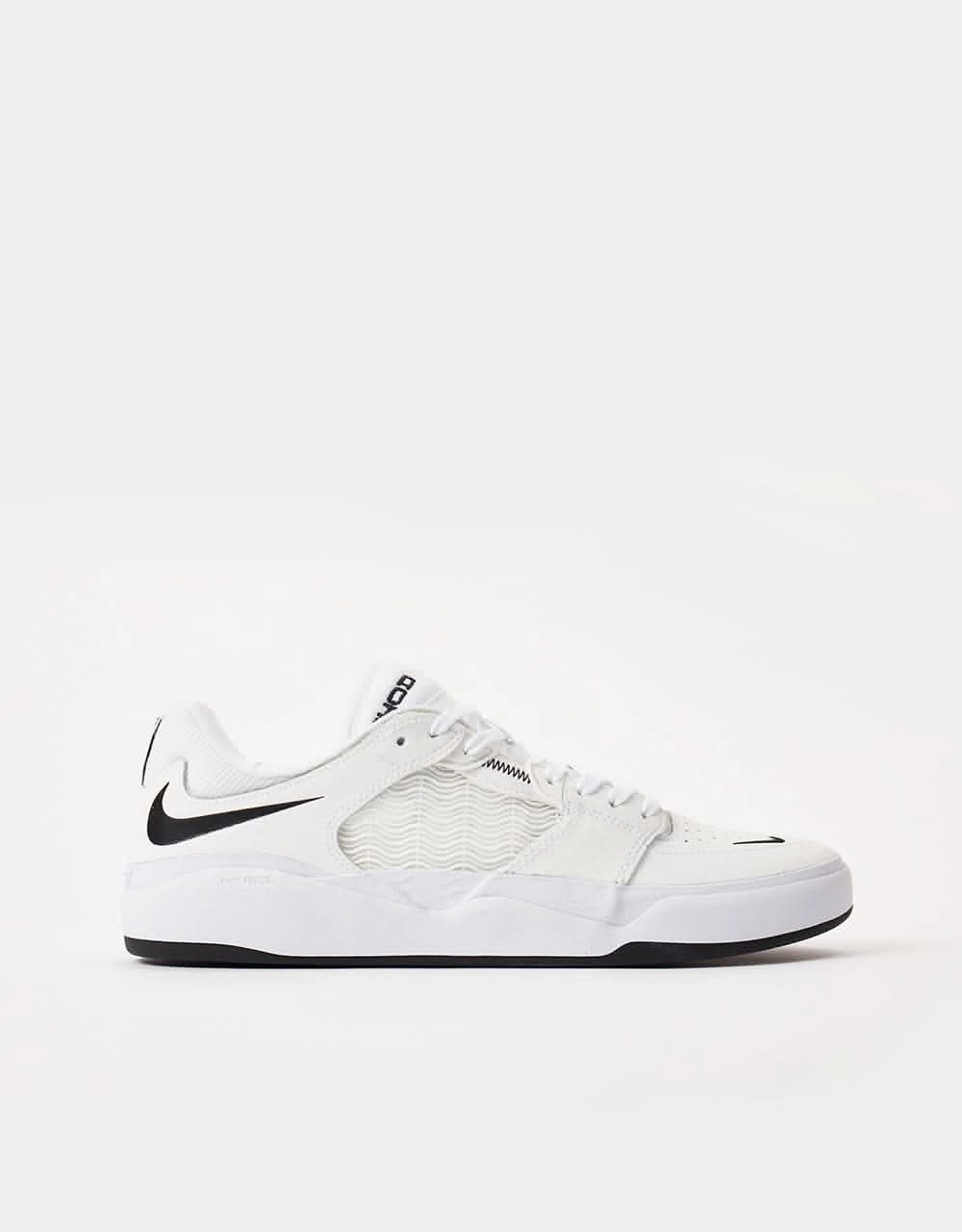 Best Rated Nike Running Shoes Nike SB Ishod Premium Skate Shoes - White/Black-White-Black