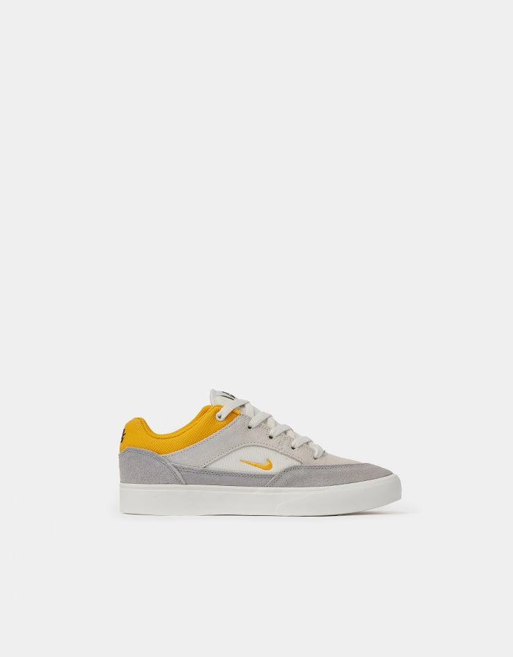 Nike SB Malor PS Kids Skate Shoes - Platinum Tint/University Gold-Wolf Gore-tex Shoes Nike