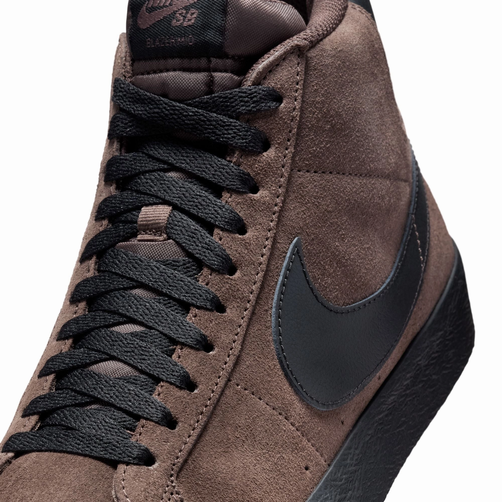 Nike SB Zoom Blazer Mid Baroque Brown/Black Nike Slip On Walking Shoes