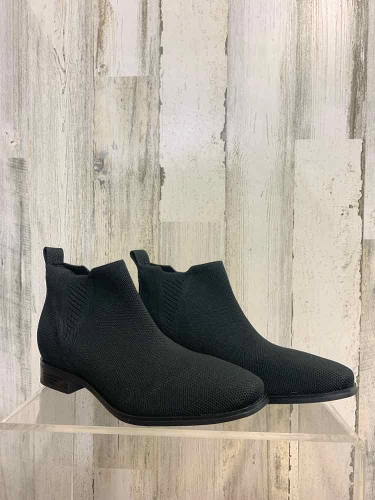 Leather Ankle Boots With Straps NWT VIVAIA SHOES Shoe Size 8 Black Solid ANKLE Shoes/VIVAIA LADIES SQUARE TOE SL