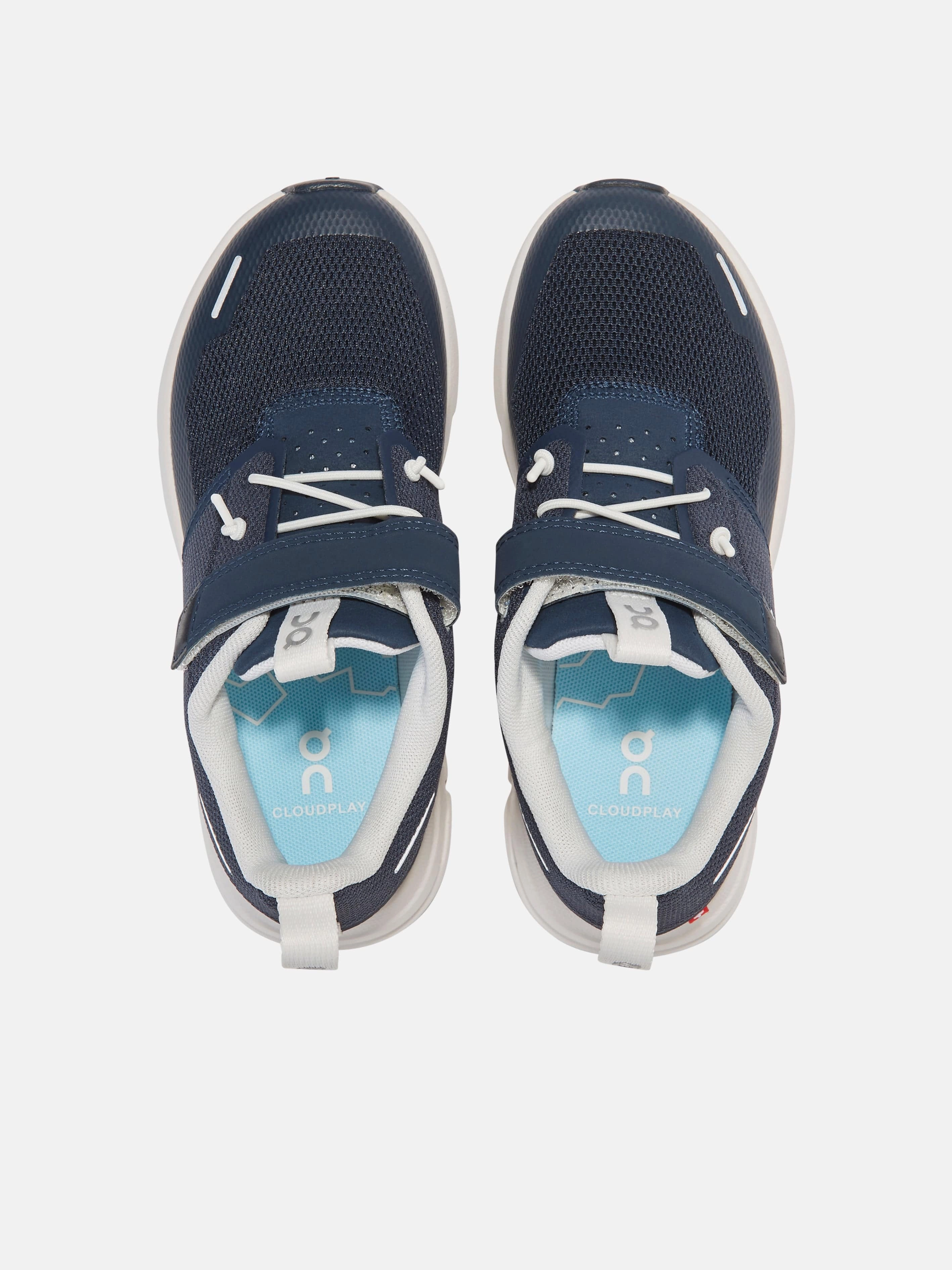 On Running Kids Cloud Play Trainers in Blue Running And Lifting Shoes