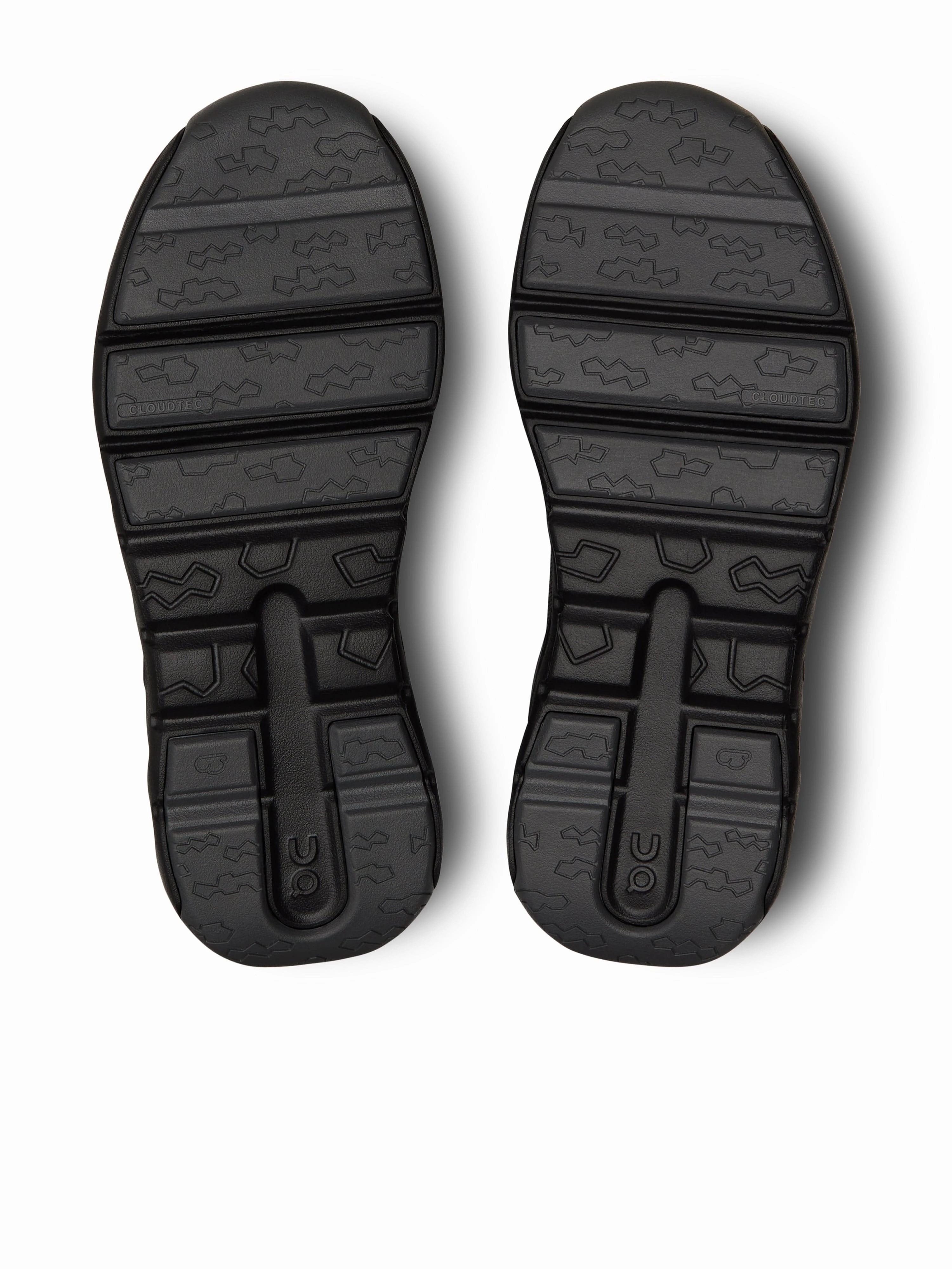 On Running Kids Cloudleap Trainers in Black Best Light Running Shoes