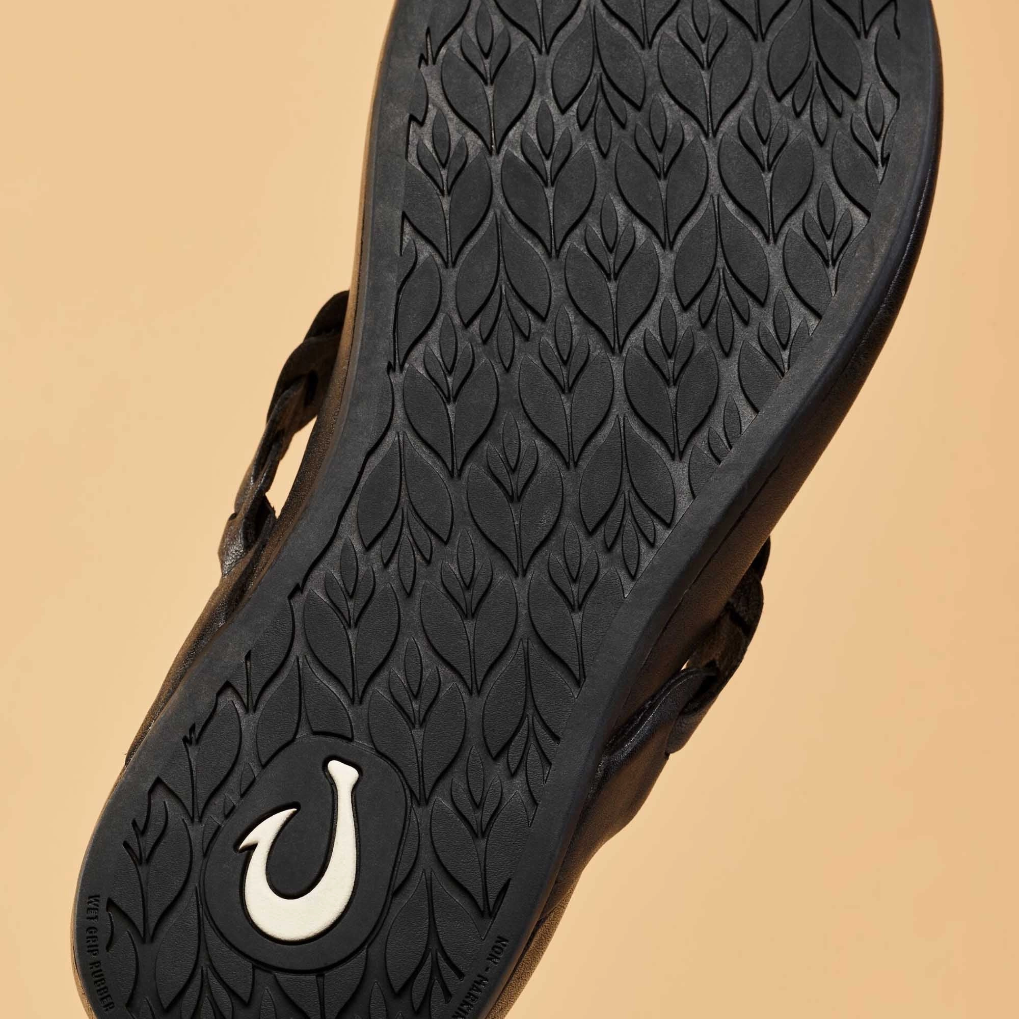 Lei - Lava Rock Flip Flops With Bows On Top