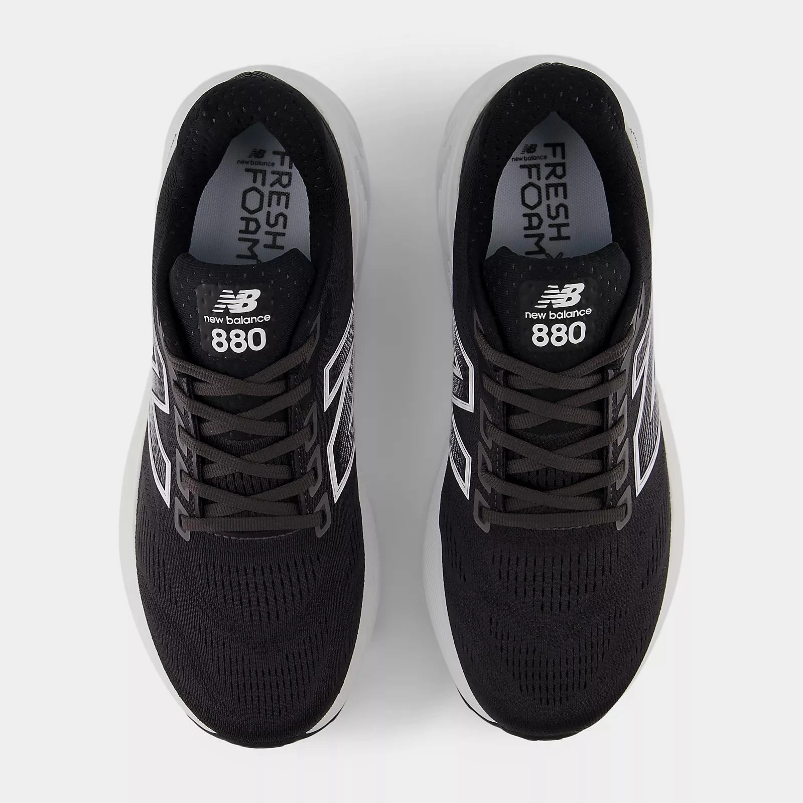 New Balance Mens Fresh Foam X 880v15- Black/White/Reflection (M880B15) Derby Shoes Brogues