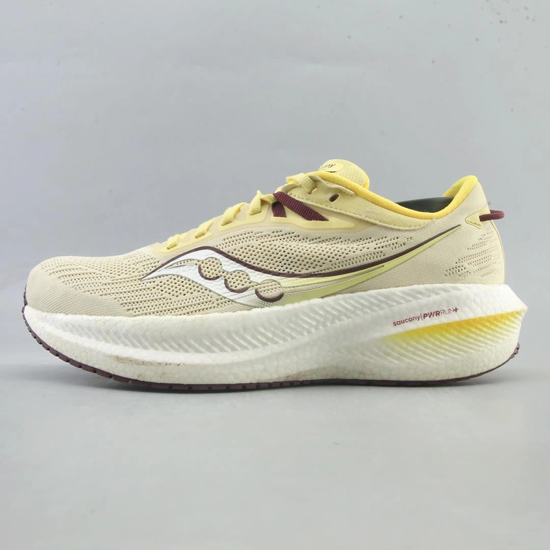 Wide Foot Running Shoes SAUCONY TRIUMPH 21
