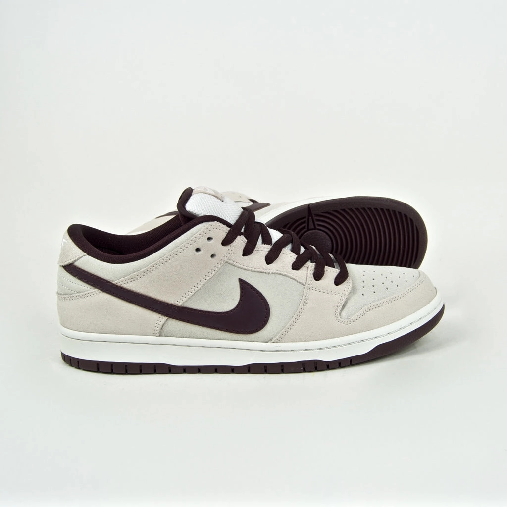 Nike SB - Dunk Low Pro Shoes - Desert Sand / Mahogany / Summit White Nike Air Max Tn Shoes