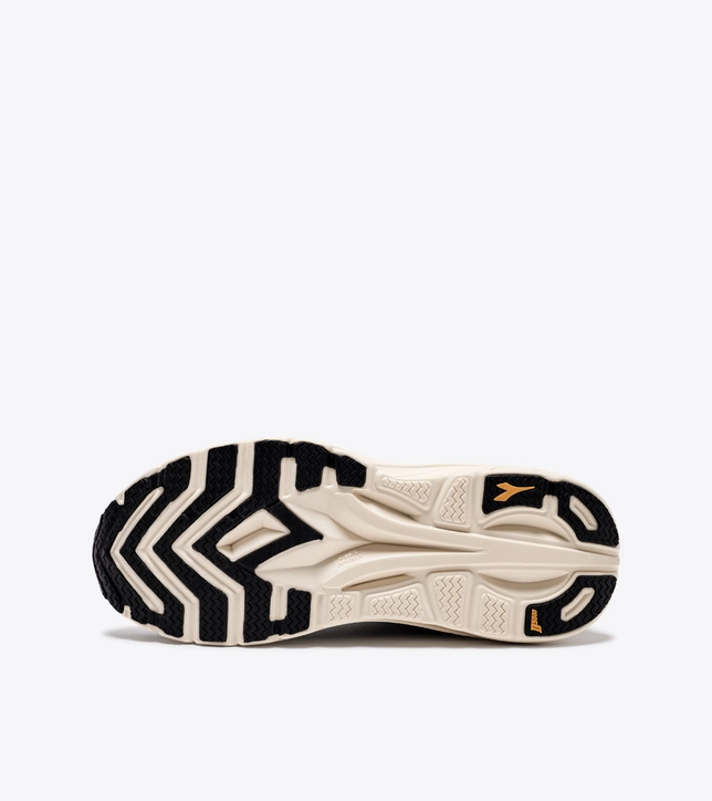 Diadora Men's Equipe Nucleo - Silver DD/Black/Mediterra (101.179094-D0860) Metallic Silver Oxford Shoes