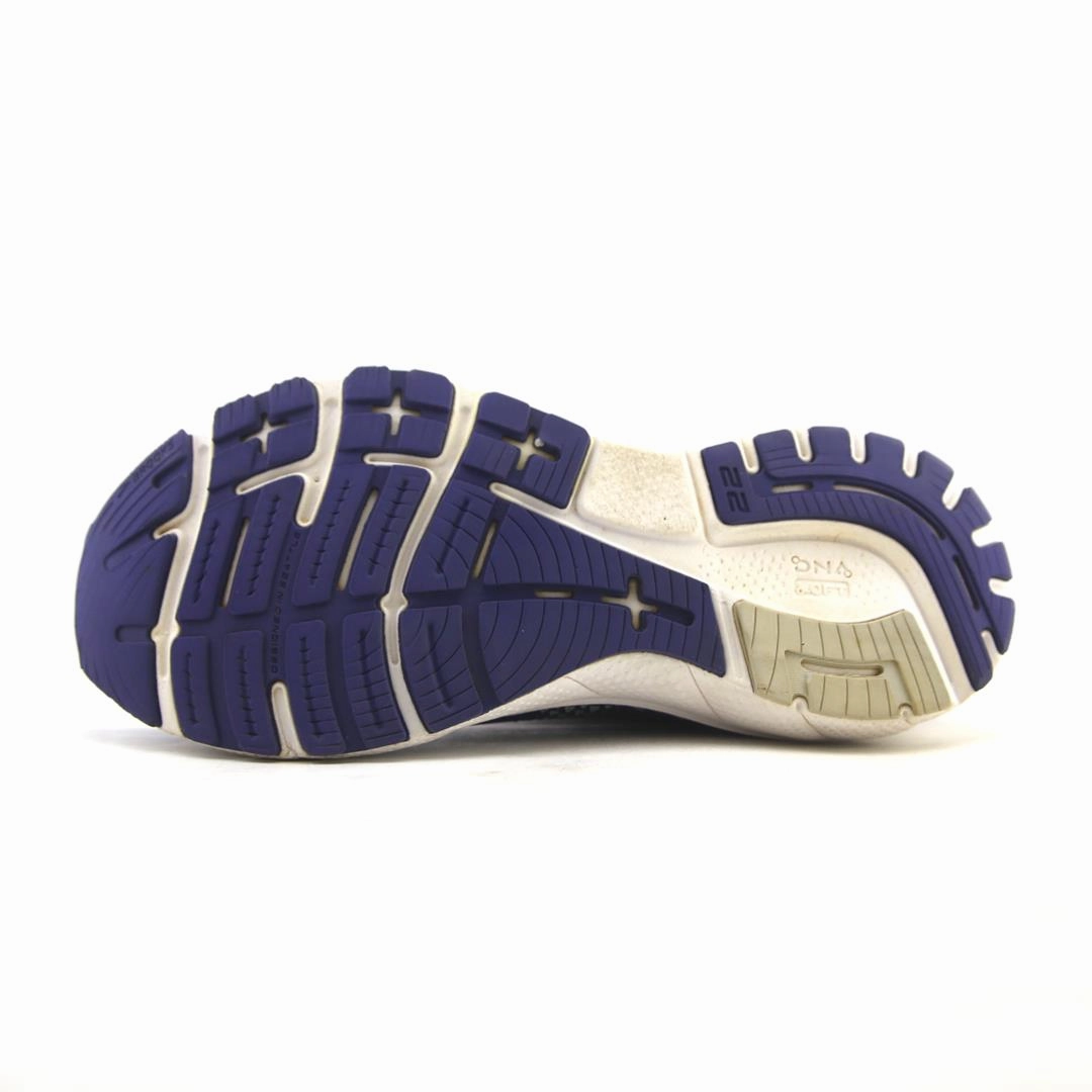 BROOKS ADRENALINE GTS 22 Latest Volleyball Shoes