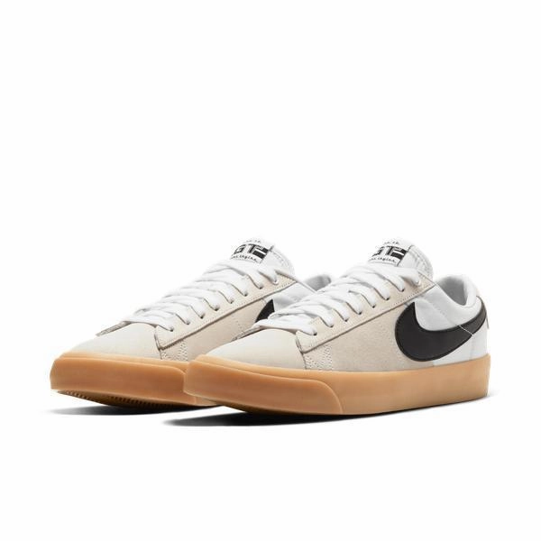 Nike Wemby Shoe Nike SB Blazer Low PRO GT White - Black - Gum
