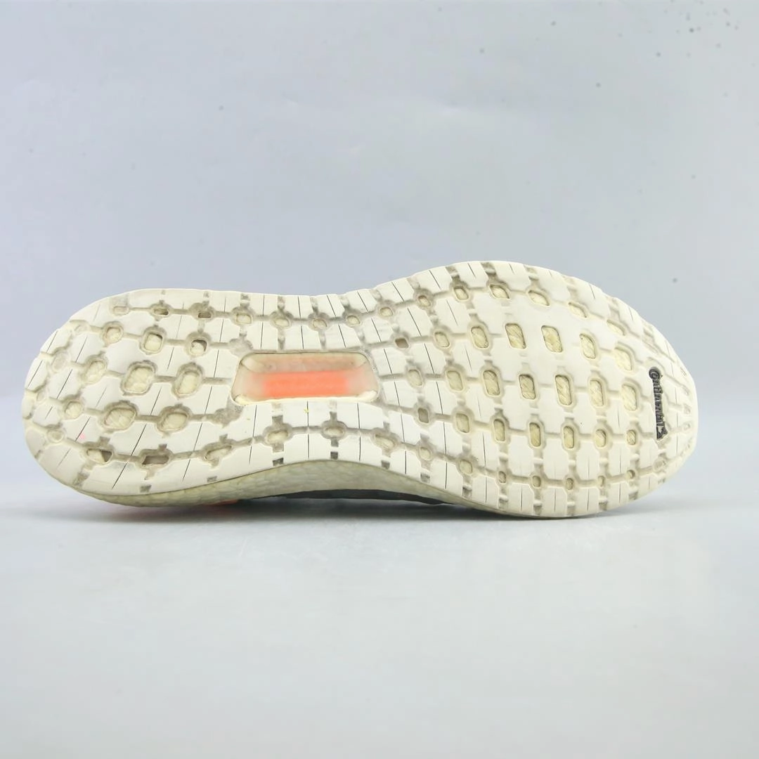 Running Shoes Torin ADIDAS ULTRA BOOST 19