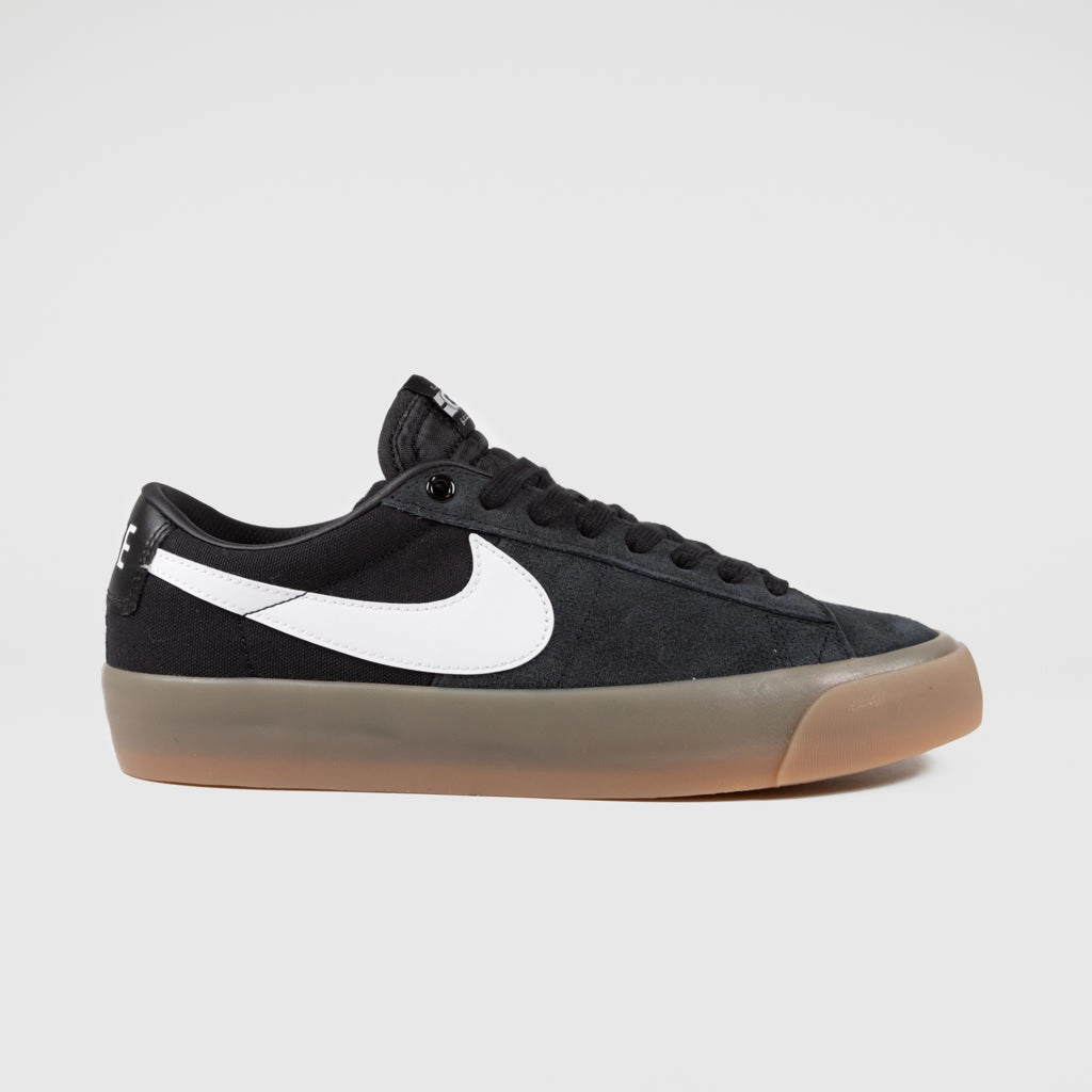 Running Nike Shoes Nike SB - GT Blazer Low Shoes - Black / White / Gum