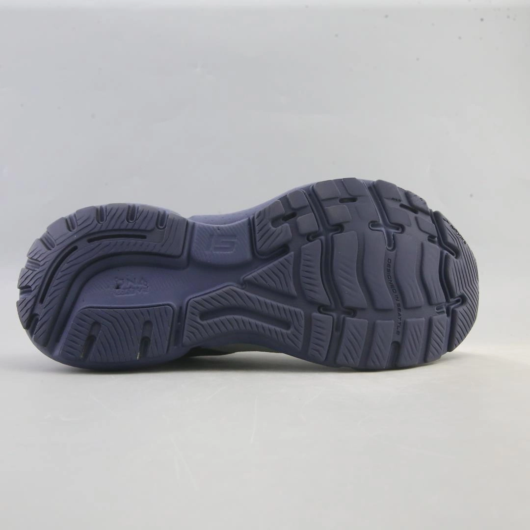 BROOKS GHOST 15 Bouncy Volleyball Shoes