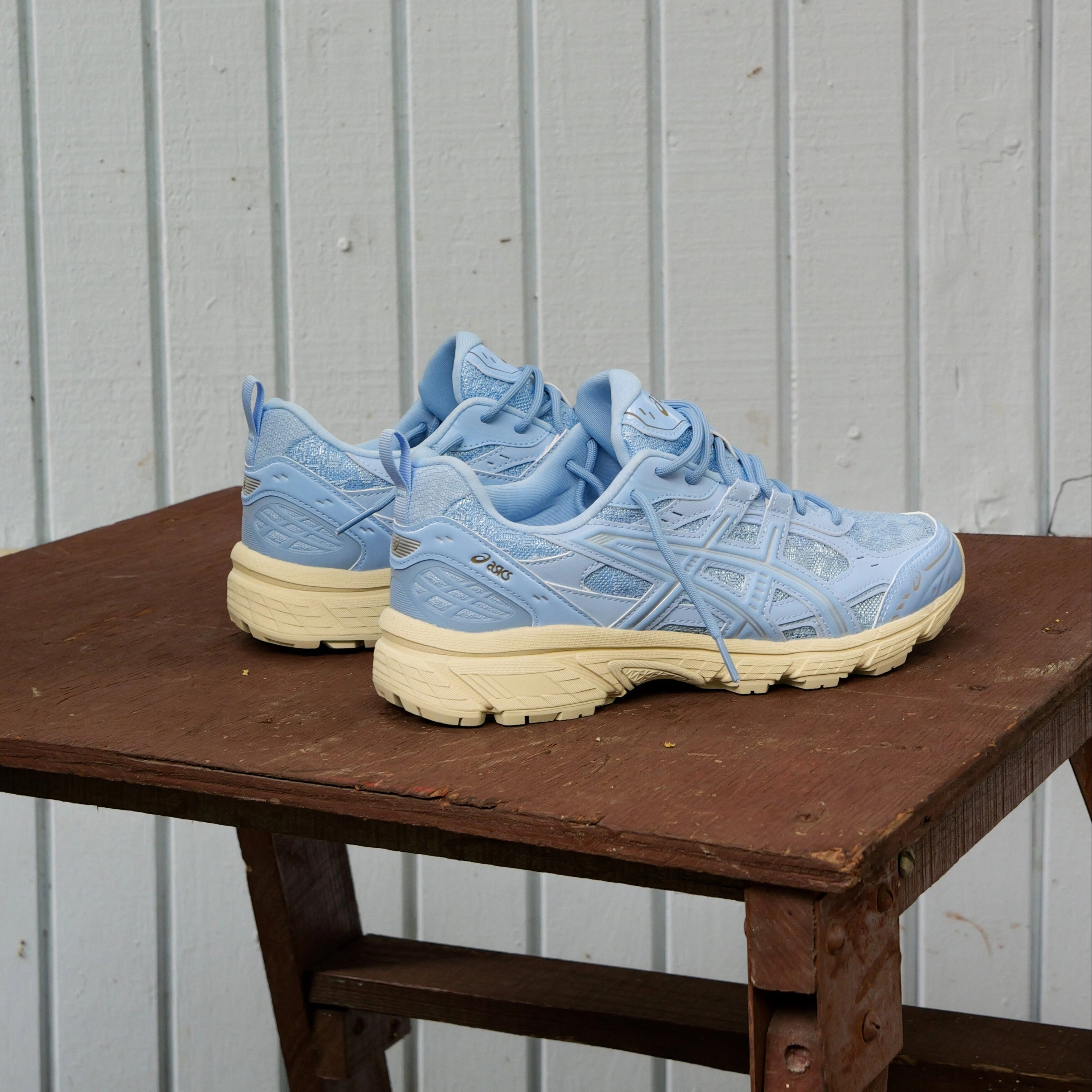 Asics Novablast Running Shoes Mens Asics Gel-Nunobiki (Stone Wash/Pure Silver)