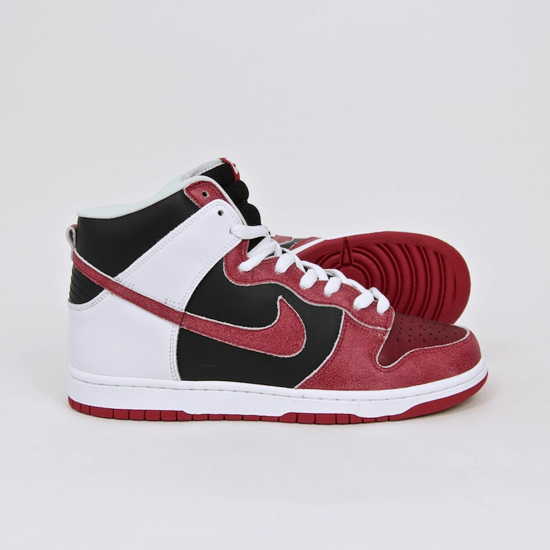 Nike SB - Dunk High Pro SB 'Jason Voorhees' Shoes - Black / Deep Red Nike Shoes For Biking
