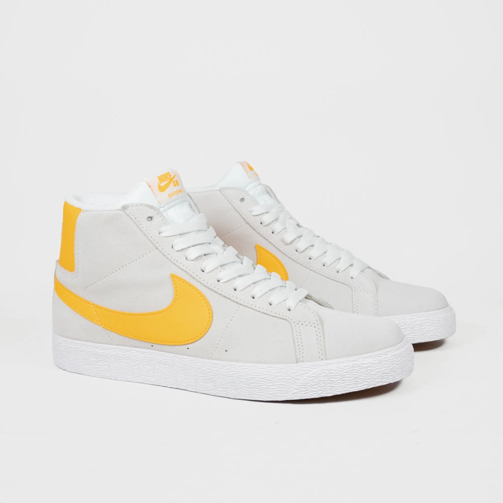Nike SB - Blazer Mid Shoes - Summit White / Laser Yellow Nike Court Vision Next Nature Low-top Shoes