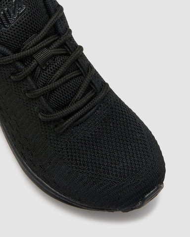 Fila Junior Classico Triple Black Running Shoe Coach Running Shoes