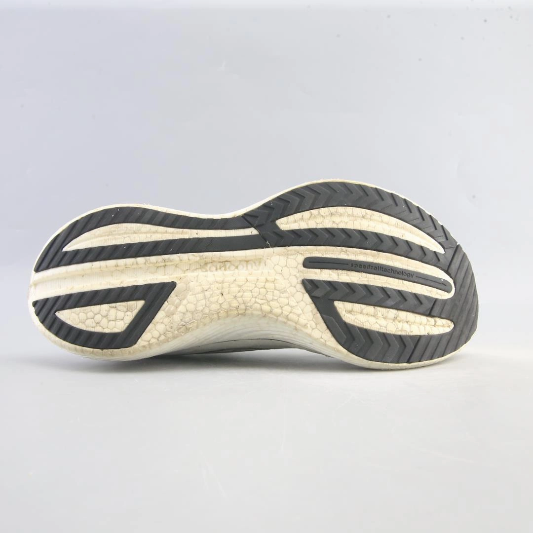 Best Volleyball Shoes 2023 SAUCONY  ENDORPHIN SPEED 3