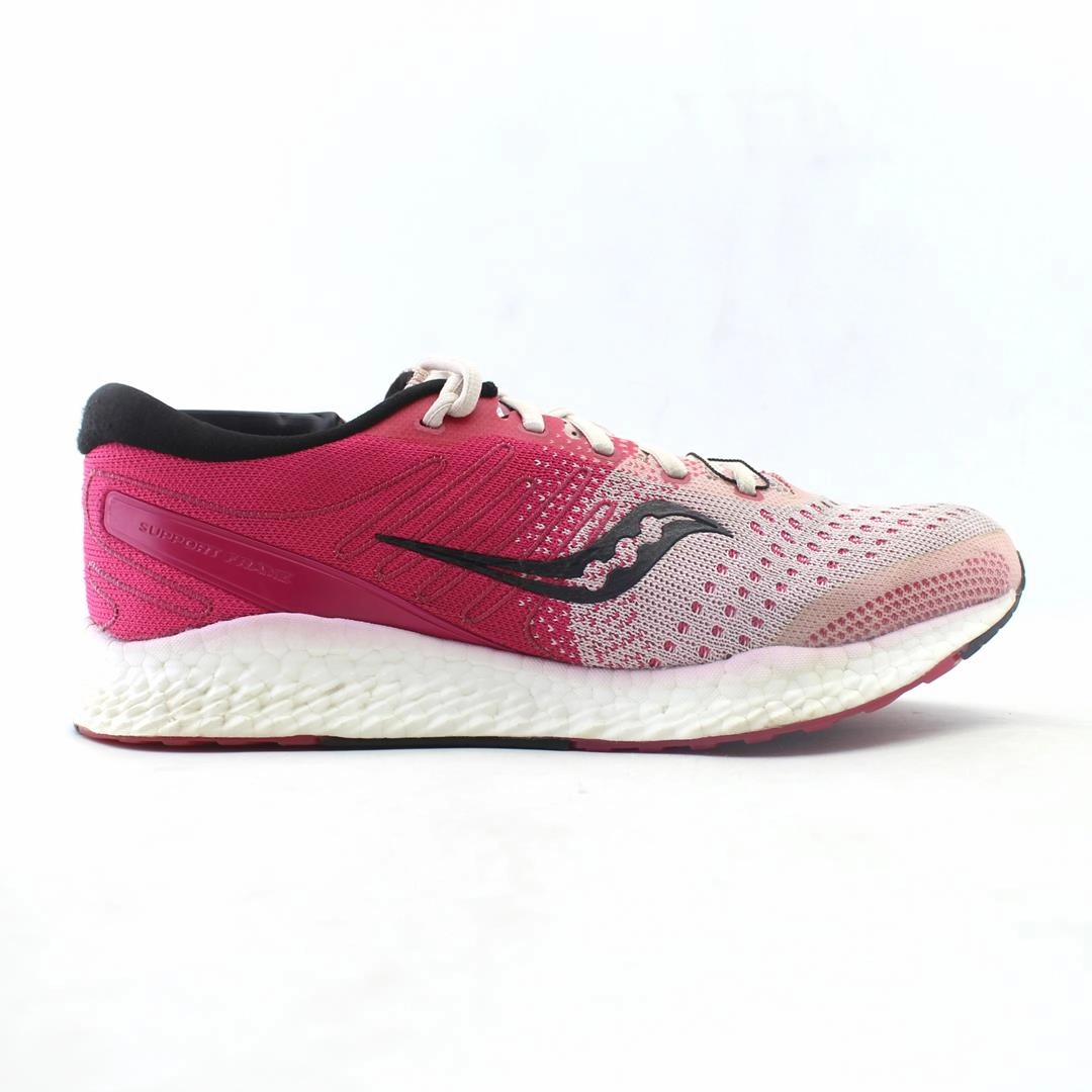 Best Nike Volleyball Shoes SAUCONY FREEDOM 3
