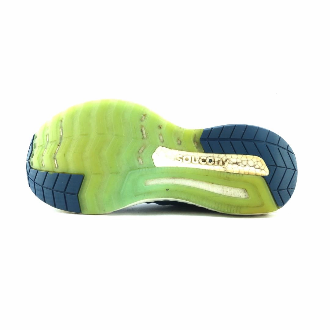 Running Shoes For Cheap SAUCONY HURRICANE 22